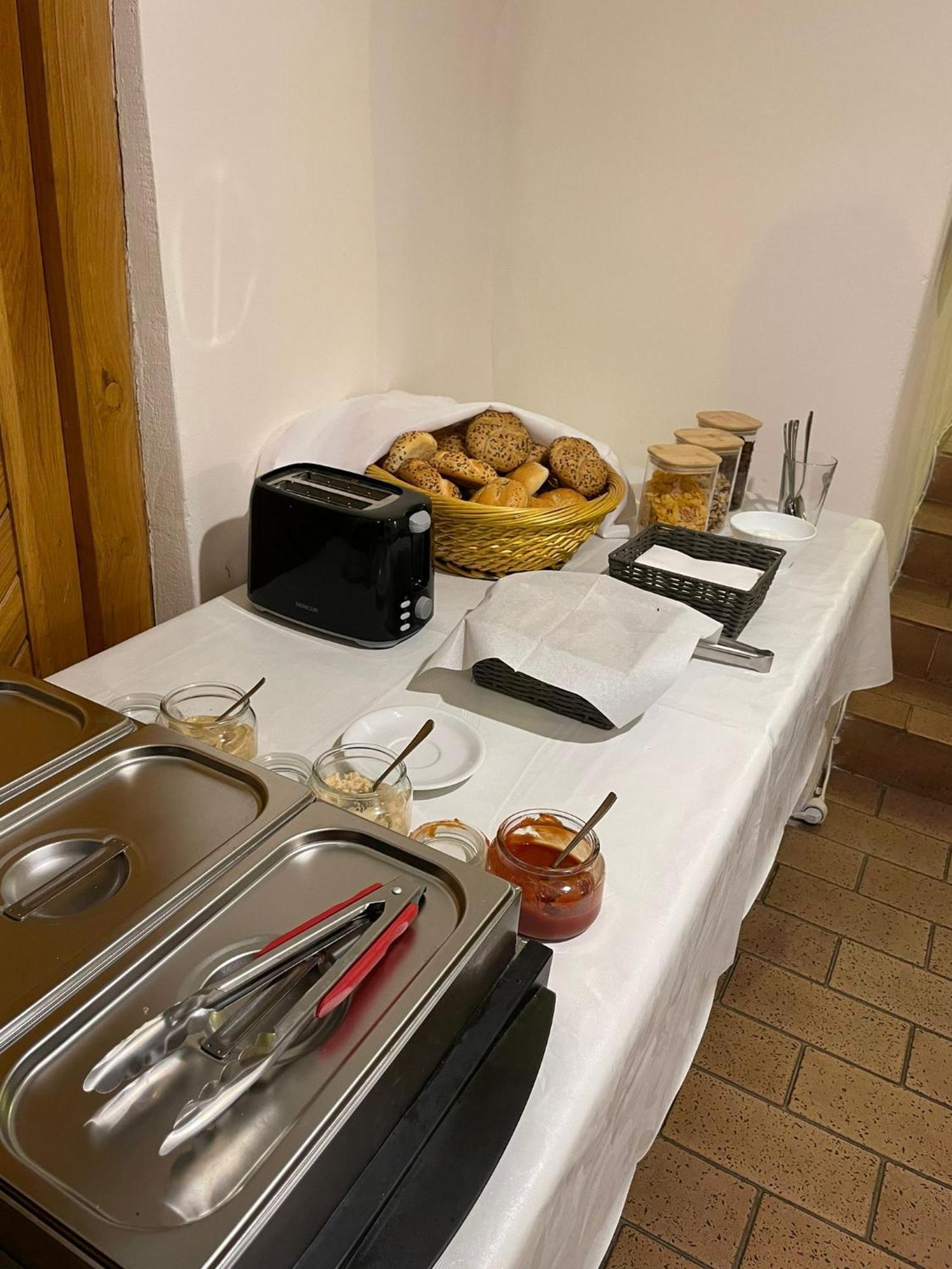 Hotel U Mesta Prahy Наход Екстер'єр фото