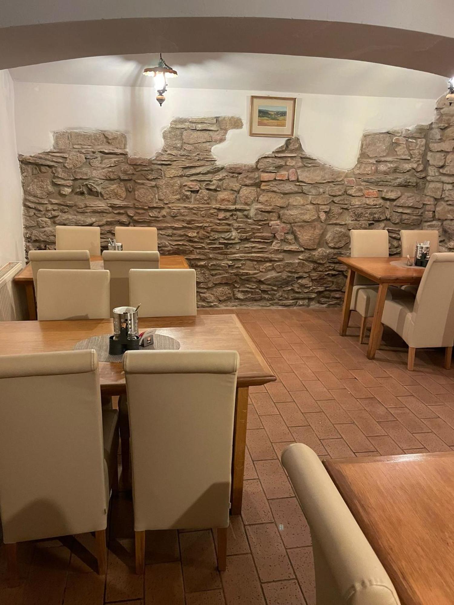 Hotel U Mesta Prahy Наход Екстер'єр фото